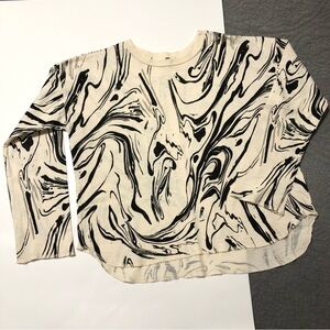 OPEN EDIT Marble Print Abstract Top - Sz 7 • Unisex